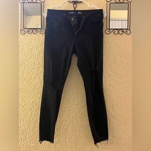 Old Navy Black Skinny Jeans with Distressed Accents Rockstar Skinny